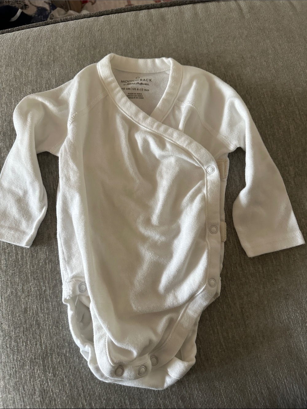 Hanna Anderson White long sleeve Bodysuit